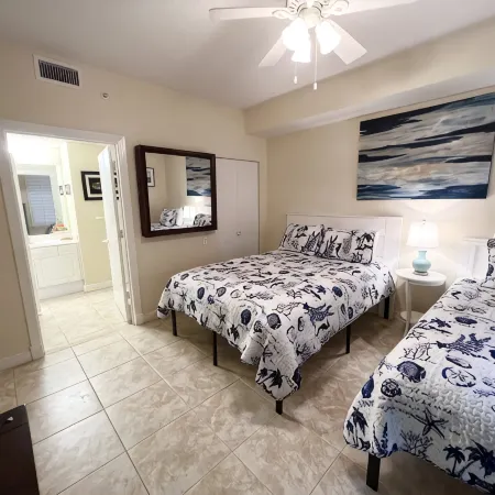 Perfect condo for family & friends! Beach Colony West- 16C -3 bedroom/ 3 bath.
