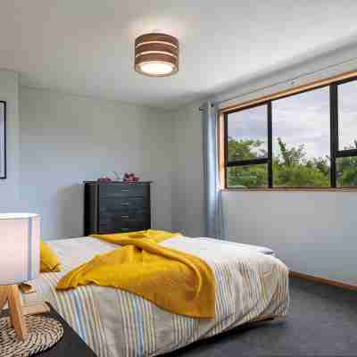 Comfort, Style, Relaxation. Your Home Away from Home Awaits! Rooms