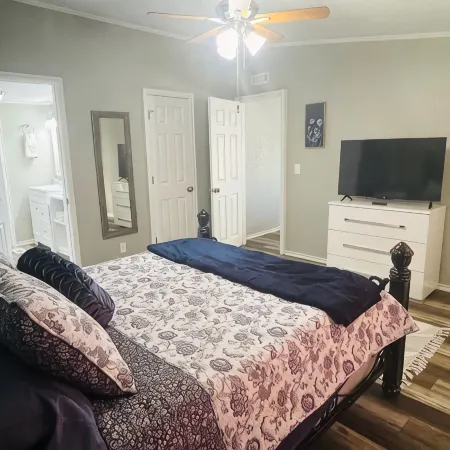 "Lazy Days" less than 10 minutes from Lake Texoma and Choctaw Casino