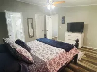 "Lazy Days" less than 10 minutes from Lake Texoma and Choctaw Casino