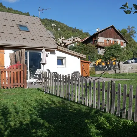 Duplex Serre Chevalier with direct access to the resort Отели в г. Бриансон