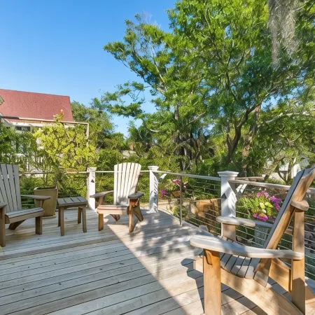 SERENITY SHORES Private Luxury 5-Level Tropical Oasis, Pool, Steps to Beach