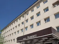 Hotel Primorye セントラルスクエア周辺のホテル