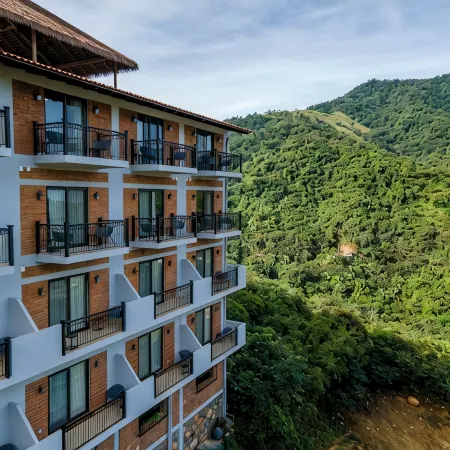 River Park Hotel