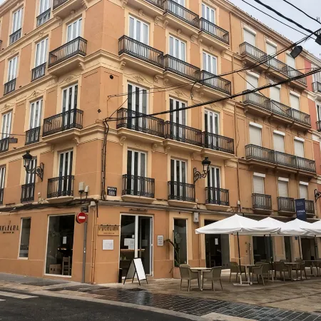You & CO. Quart Boutique