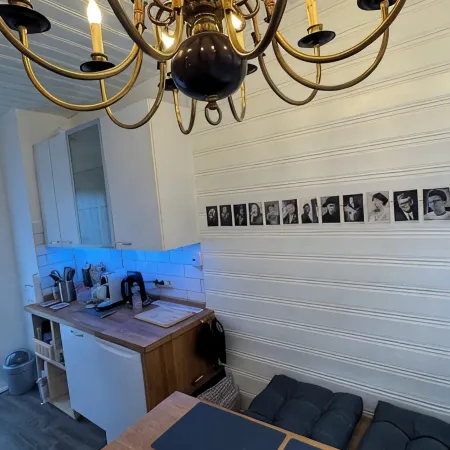 Beautiful Vacation Home with Garden in the Old Town and Private Parking Space
