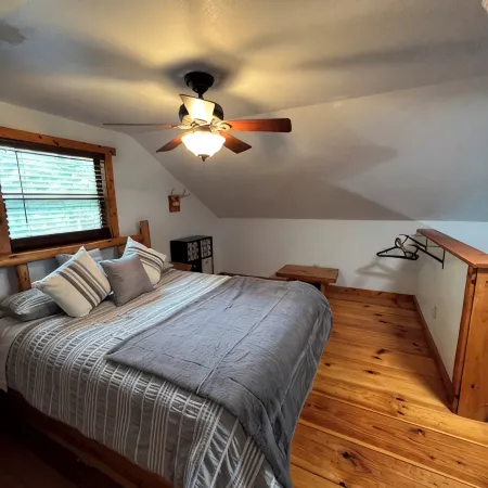 Cozy cabin all new everything.