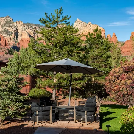 Uptown Sparks - Wow Views! 5Br 5BA, Pool, Spa, GamesRm, Walk into Uptown