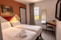 Greet Hotel Montbeliard - Parking