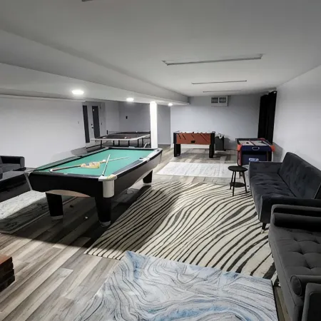 complete privacy vacation home [private pool]