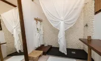 Bliss Hotel Praslin - spa