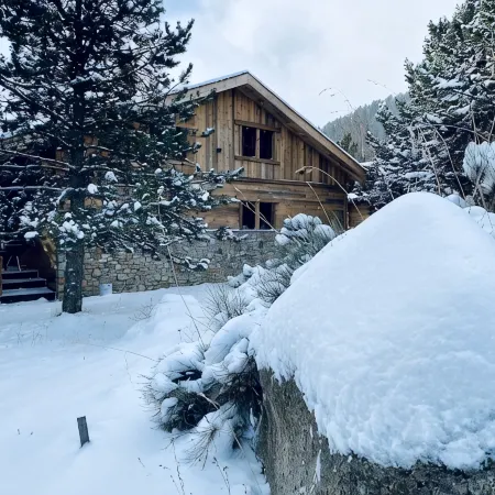 CHALET STANDING 180M2 ANGLES for 12 people.