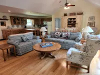 Single Level Lakehouse Retreat - 3-Star