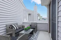 Family Fun!! 2 Blocks to Famous Boardwalk & Beach. 3Br/2Fb. 4 Adults + Kids - Boutique