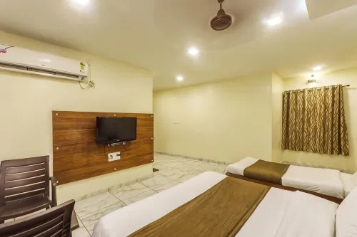 Hotel Sky - 2-Star