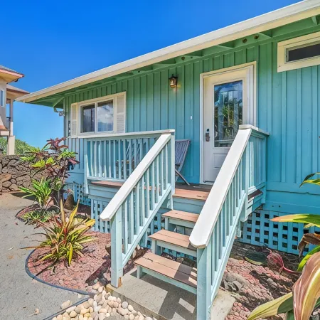 Exquisite Oceanfront Home, 4 Bedrooms, 2 Baths, Central A/C, Sleeps 8