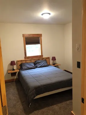 10 minutes to Glacier National Park! Central Eastside location for park access. - 3 étoiles