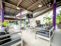 Am Hotel y Plaza - 3-Star