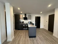 Chic York Apartment - Free Parking & Gym Access - Bintang 2