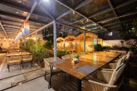 Aawas Boutique Hotel - Central Thamel - bar