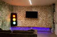 Bayside House Hotels in Saint Kilda East