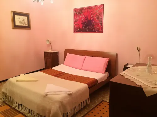 Aeroporto Room Các khách sạn ở Azzano San Paolo