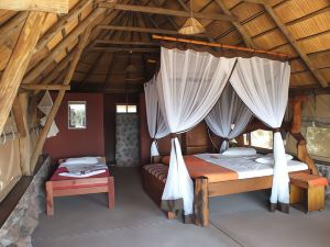 Kabalega Wilderness Lodge