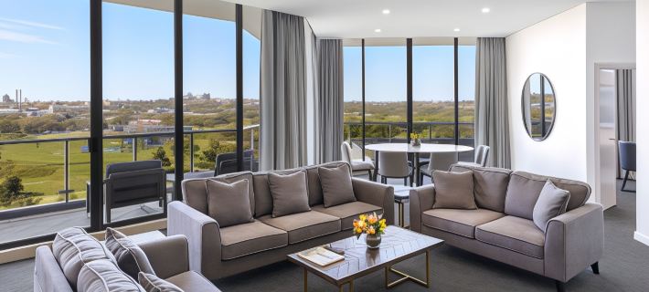 Meriton Suites Waterloo Hotels in Sydney