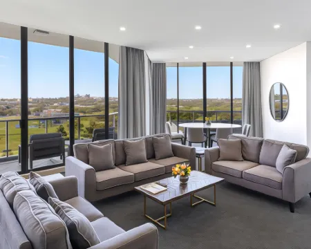 Meriton Suites Waterloo Hotels in Waterloo