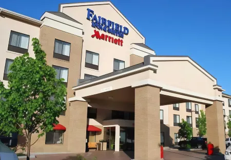 Fairfield Inn & Suites Kelowna