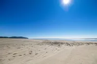 甜密的海景房：靠近海灘和登山口！