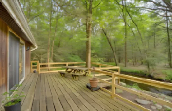 Secluded Stroudsburg Home - 5 Mi to Ski Resort