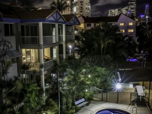 Surfers Beach Holiday Apartments