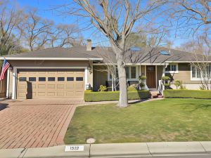 Pleasant Hill Studio with Pool and Hot Tub Access