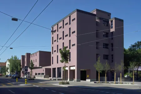 Zurich Youth Hostel Отели рядом с достопримечательностью «Thalwil»