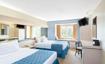 Microtel Inn & Suites by Wyndham Seneca Falls