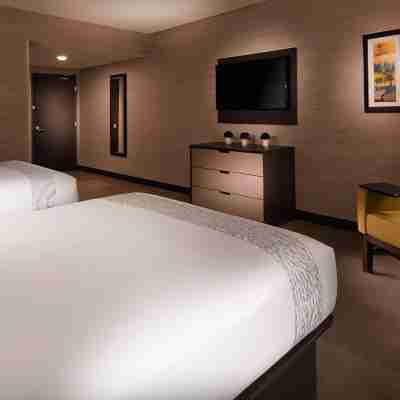 GLo Best Western Kanata Ottawa West Rooms