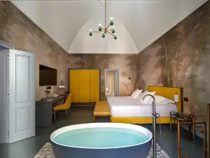 Vis Urban Suites&Spa