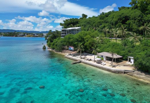 Iririki Island Resort and SpaHotel Overview