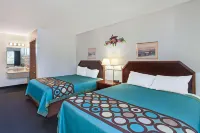 Super 8 by Wyndham Selma/Fresno Area Hotels in Selma