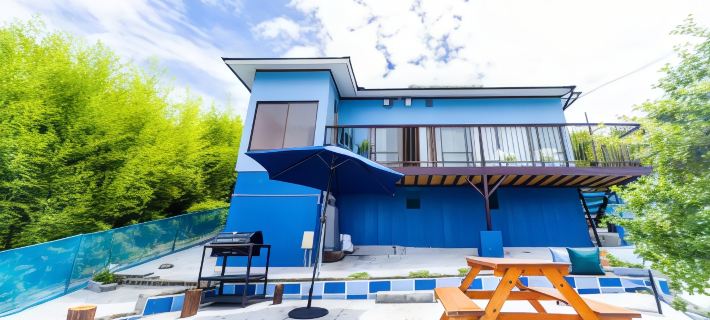 Awaji Seaside Villa in Goshiki Hotels in Sumoto