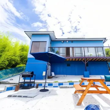 Awaji Seaside Villa in Goshiki