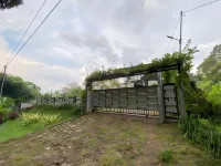 Villa Vive Trawas Hotel dekat Bengkel Harapan Jaya