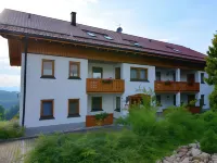 Restful Apartment with Sauna, Hot Tub, Fitness Room, Balcony