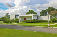 Quest Plus Conference Center, Clark