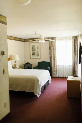 Friday Harbor Suites Hotels in San Juan County