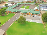 Leeton Heritage Motor Inn Hotels in Griffith