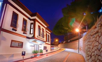 Uluhan Hotel