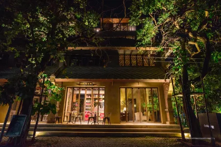 Inchantreedoopool Отели рядом с достопримечательностью «Тайско-Бирманская железная дорога»