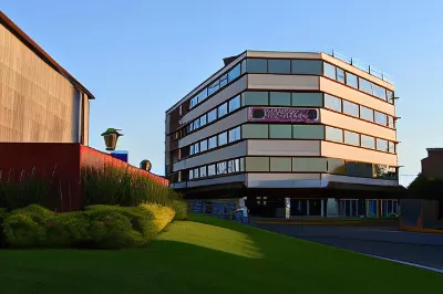 Hotel Flamingo Kristal Hotels near Los Encinos